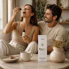 Cargar imagen en el visor de la galería, Aceite CBD 20%. Elaborado con Aceite de Coco.
